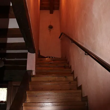 Cal Gol Country house