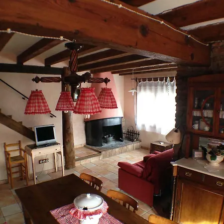 Cal Gol Country house Aravell